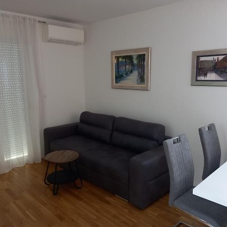 Apartment Duja Spadi Split Buitenkant foto
