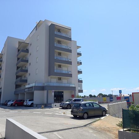 Apartment Duja Spadi Split Buitenkant foto
