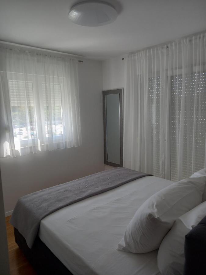 Apartment Duja Spadi Split Buitenkant foto