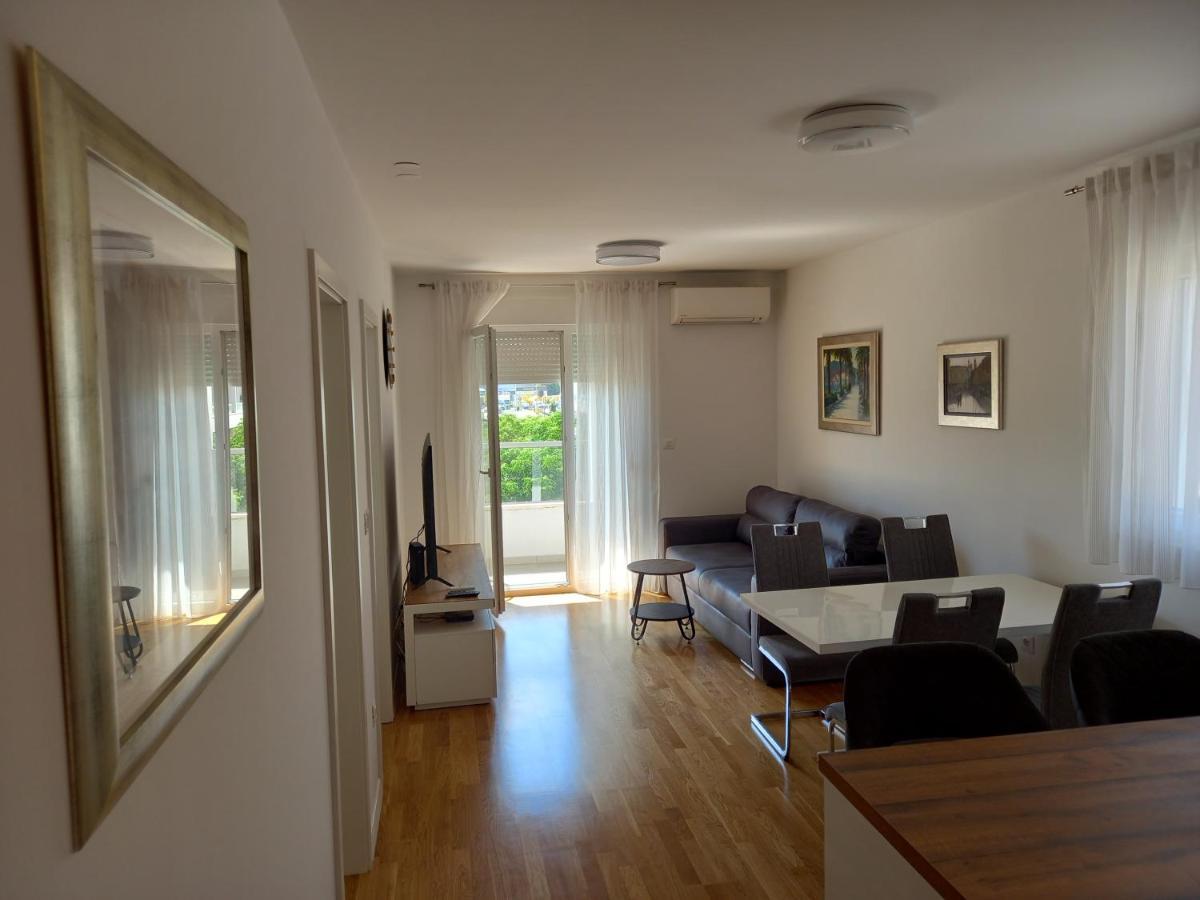 Apartment Duja Spadi Split Buitenkant foto