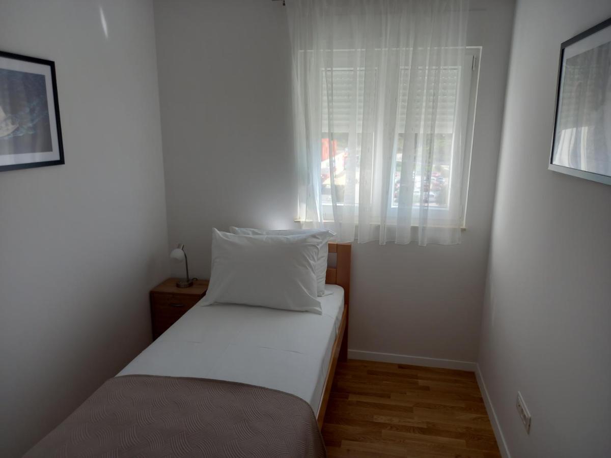 Apartment Duja Spadi Split Buitenkant foto